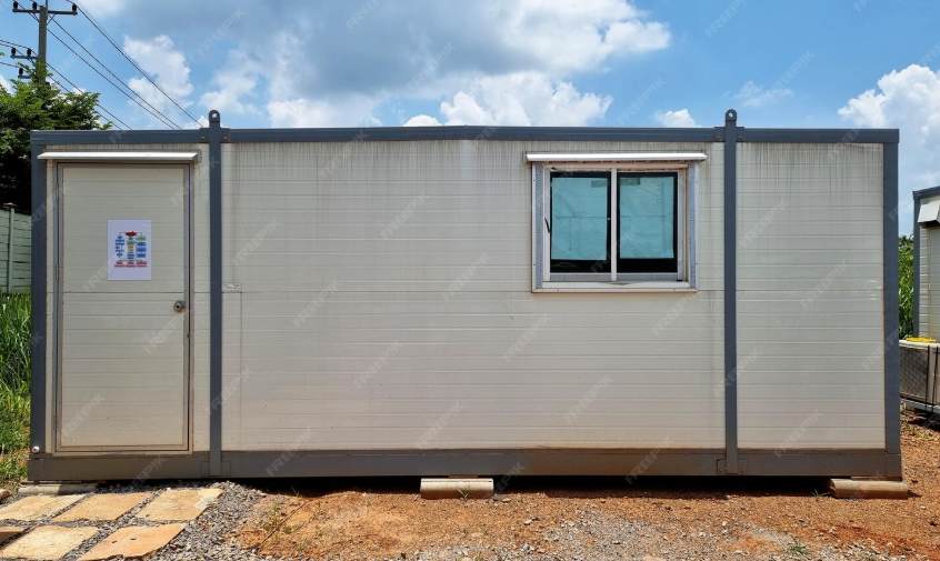 What Are the Best Water Drainage Solutions for Construction Site Containers