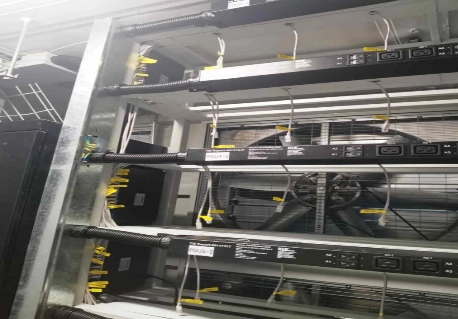 inside of modualr data center